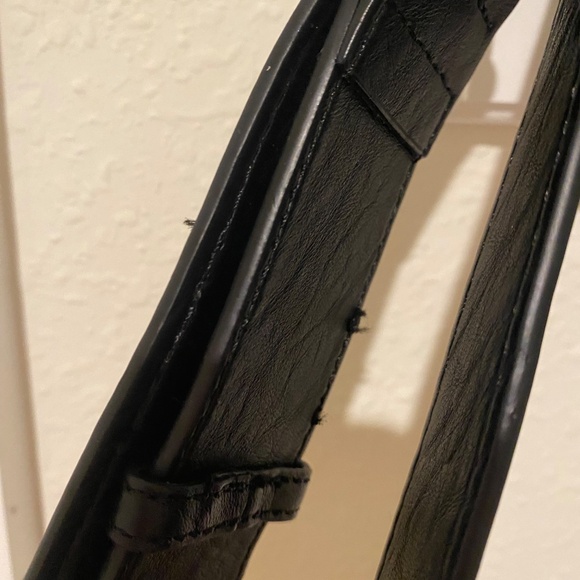 Vibrant leather patchwork style luxury Desigual purse - Picture 6 of 11